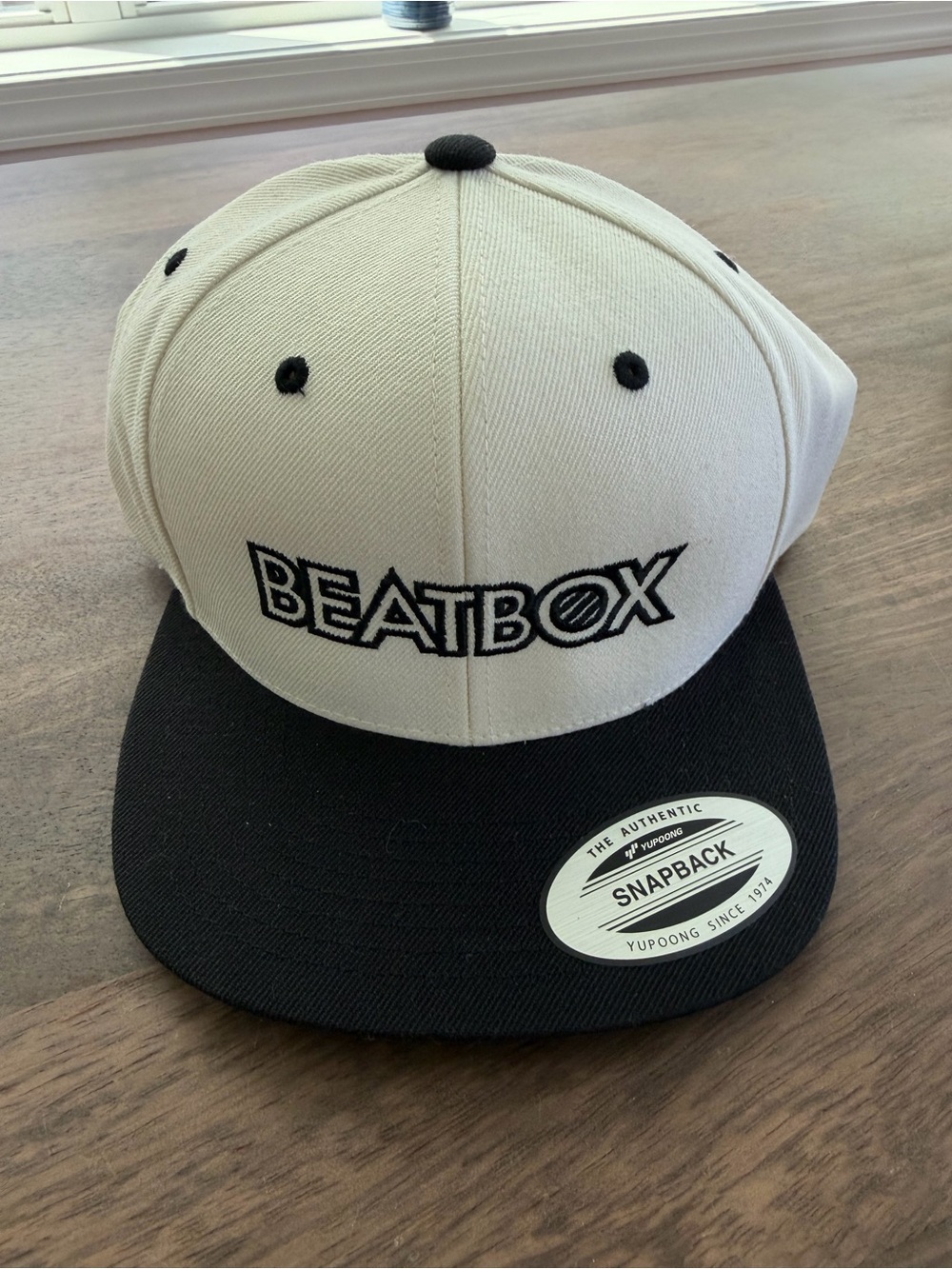 Beatbox Two-Tone Snapback Hat - White & Black